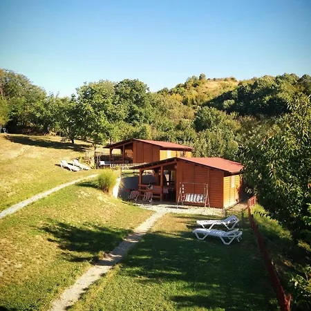 Brvnare Duguljac Fruska Gora Alpehytte *