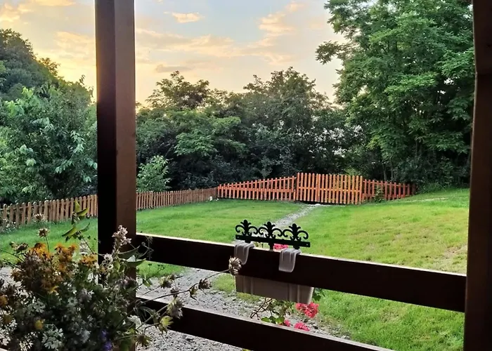 Brvnare Duguljac Fruska Gora Chalet *